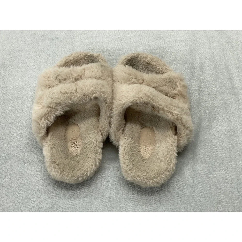 ZARA Sandals Girls Size EU31 US13 Beige Tan Faux Fur Double Strap Fuzzy Slides